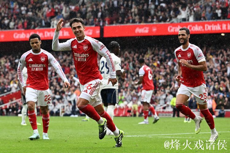 梅里诺梅开二度 阿森纳3-0横扫布拉格斯拉维亚豪取10连胜 梅里诺梅开二度 阿森纳3-0横扫布拉格斯拉维亚豪取10连胜